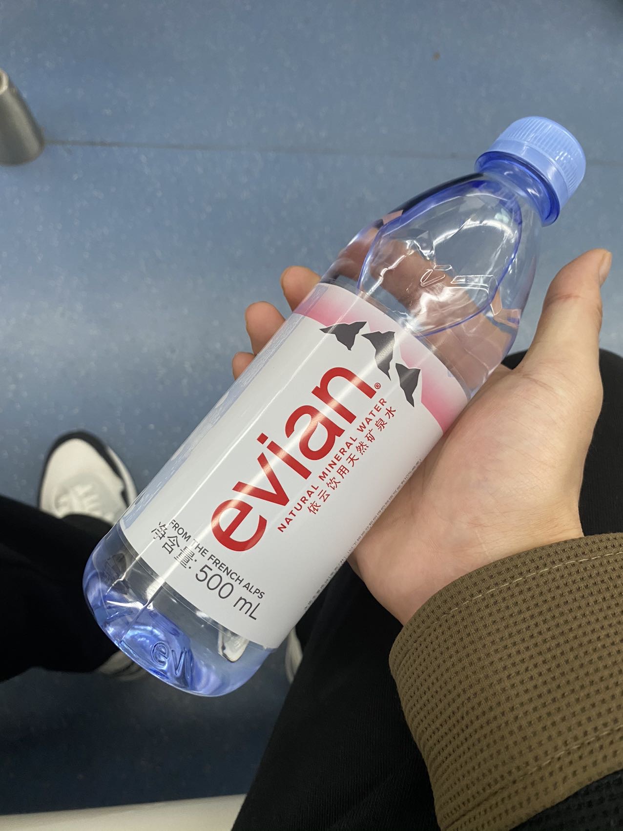 找搭子