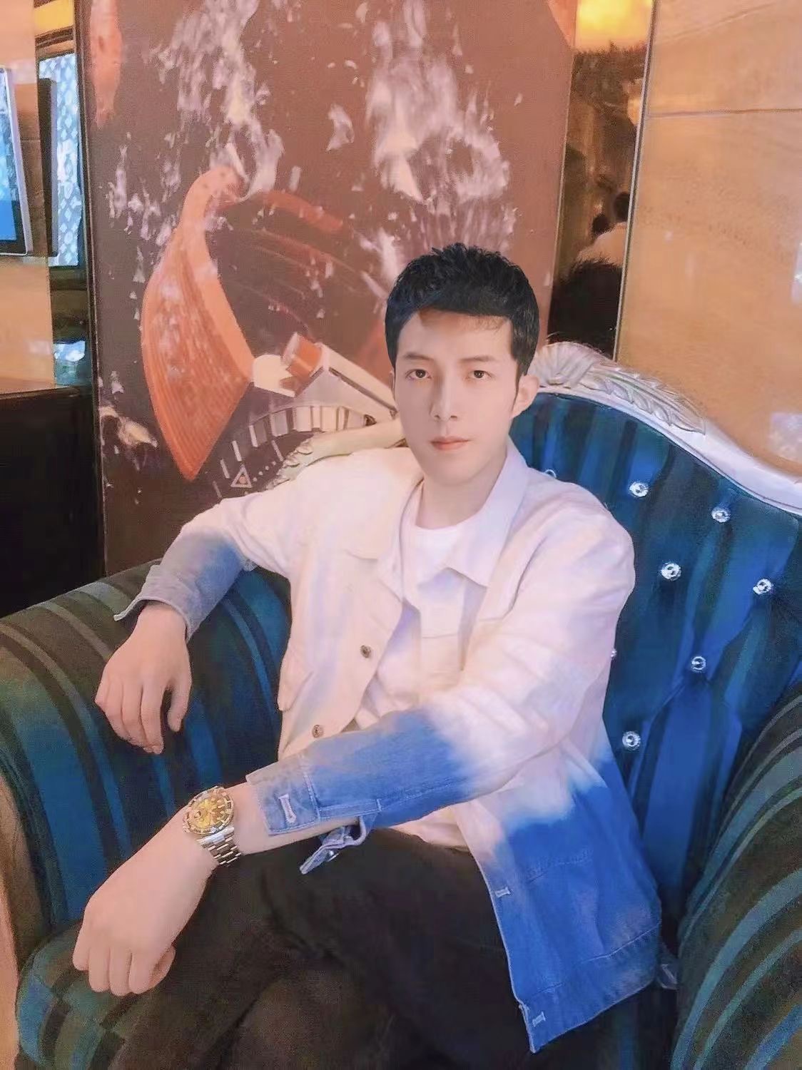找搭子