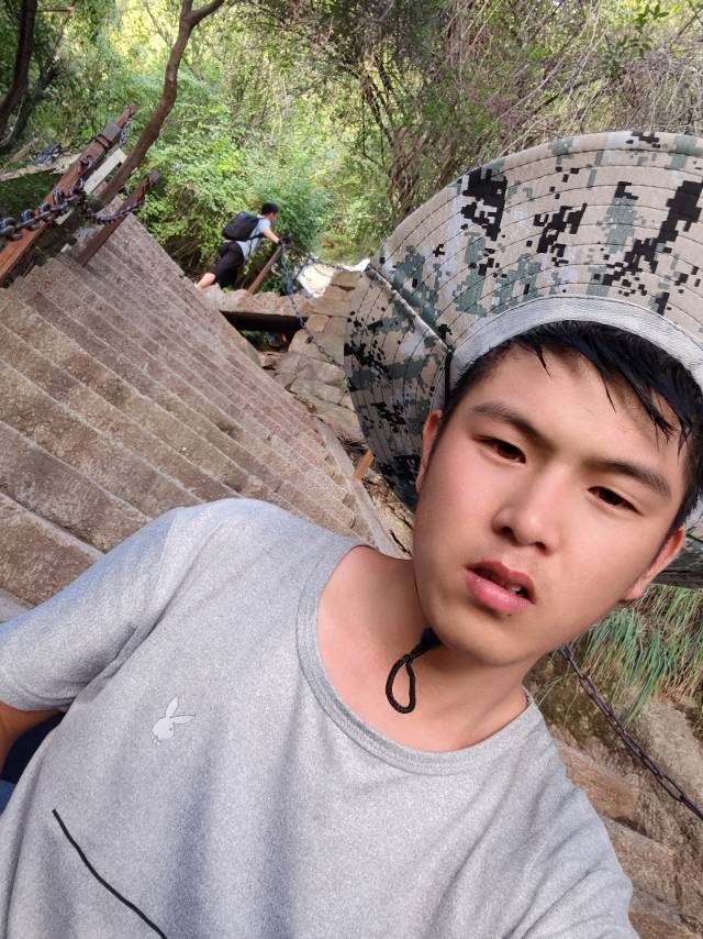 找搭子